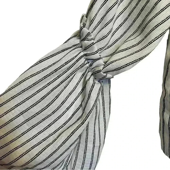 Altar’d State Cropped Top -Black and white flowy - Women’s Size L - Picture 2 of 4